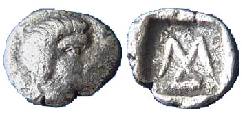 v8 Saratocus Rex Thraciae Trihemiobol AR